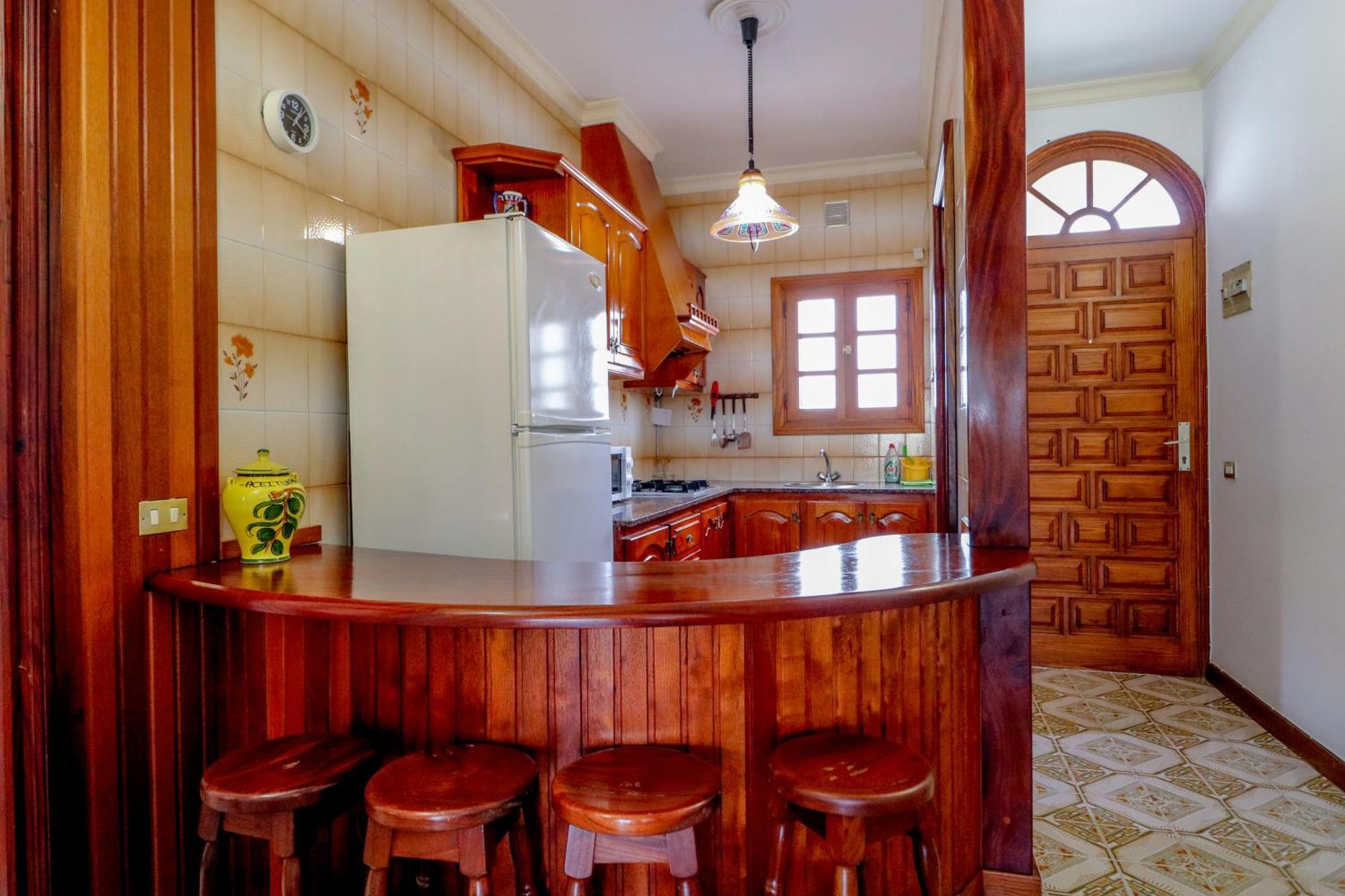 شقة Lovely House Views&Garden أَغايتي المظهر الخارجي الصورة