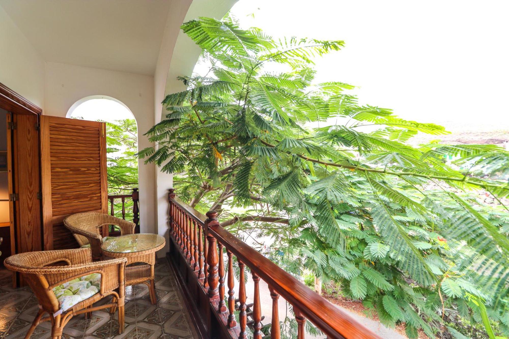 شقة Lovely House Views&Garden أَغايتي المظهر الخارجي الصورة